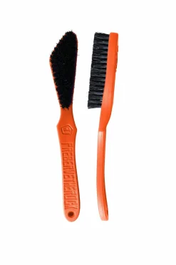 E9 Brush